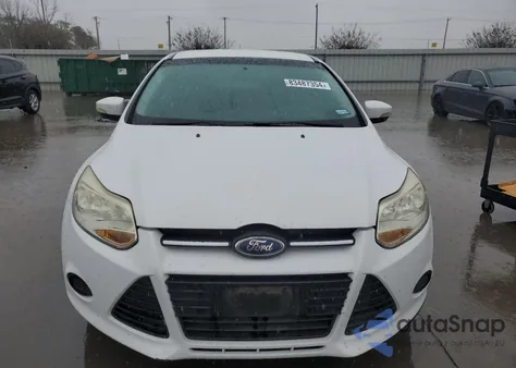 2014 Ford Focus Se z USA, uszkodzony, nr VIN 1FADP3F25EL208488